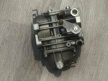 Load image into Gallery viewer, 250 hp Yamaha CARBURETOR 1 61A-14100-03-00 two stroke 76 degree
