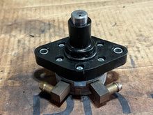 Lade das Bild in den Galerie-Viewer, DF 40 50 hp Suzuki 15100-87J0V FUEL PUMP 5031398 four stroke 1999-2006 Evinrude