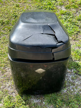 Cargar imagen en el visor de la galería, 225 hp Mercury Optimax 100-881288-A1 3.0 Liter TOP COWL engine cover Two Stroke lightweight DAMAGED - local pick up ONLY