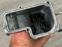 Cargar imagen en el visor de la galería, 60 50 40 hp Mercury VST CHAMBER 883211T1 892267A54 Fuel Bowl Kit four stroke EFI