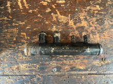 Lade das Bild in den Galerie-Viewer, 190 hp 4.3L MerCruiser part 22-864621 fitting pipe STERNDRIVE inboard compatibility with other hp & liter ratings