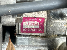 Cargar imagen en el visor de la galería, 150 175 200 hp Yamaha HIGH PRESSURE FUEL PUMP 68F-13910-10-00 68F-13910-00-00 two stroke 2004-2012