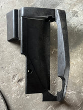Load image into Gallery viewer, f 100 80 hp Yamaha TERMINAL COVER electrical 67F-81916-00-00 four stroke 1999