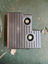 Cargar imagen en el visor de la galería, 150 hp BRP Johnson Evinrude 0586300 Fuse & Relay Cover two stroke 1998-2001 e-tec Ficht 75-250 hp $25