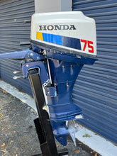 Cargar imagen en el visor de la galería, BF 7.5 hp Honda four stroke outboard BF75 short shaft tiller steer