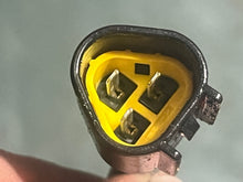 Load image into Gallery viewer, f 150 hp Yamaha  TRIM TILT SWITCH 704-82563-42-00 69J-82563-01-00 four stroke 50 - 250 hp
