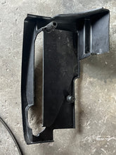 Load image into Gallery viewer, f 100 80 hp Yamaha TERMINAL COVER electrical 67F-81916-00-00 four stroke 1999