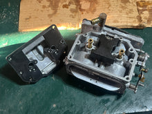 Load image into Gallery viewer, 115 hp Yamaha CARBURETOR UPPER 6E5-14301-03-00 6e503 two stroke 1984 - one broken screw in 1 of 4 carb bowl screws