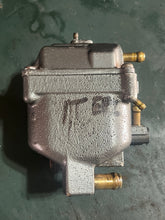 Cargar imagen en el visor de la galería, DT 225 200 150 hp Suzuki Efi FUEL VAPOR SEPARATOR 15600-92E21-0EP, cover 1-line 15620-88D21-0ED two stroke 1988-99
