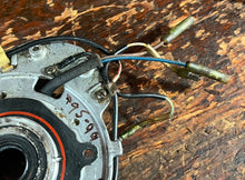 Lade das Bild in den Galerie-Viewer, 40 50 hp Yamaha BASE ASSEMBLY 63D-85560-00-00 stator trigger Two Stroke 1995-1999