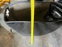 Cargar imagen en el visor de la galería, 350 hp Mercury TOP COWL 8M0100167 8M0103307 885354 Four Stroke VERADO 200-400 hp engine cover