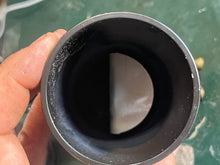 Cargar imagen en el visor de la galería, 75 - 175 hp Evinrude E-tec vst CHAMBER BOTTOM 5004428 two stroke 1998-2005 some Ficht motors some 40-300 hp compatibility