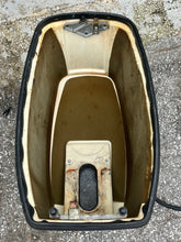 Cargar imagen en el visor de la galería, 85 hp Yamaha TOP COWLING ASSEMBLY 688-42610-L1-EK two stroke c85 1992-1993