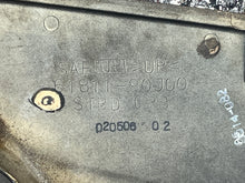 Lade das Bild in den Galerie-Viewer, DF 140 115 100 90 hp Suzuki 61810-90J01-0EP SIDE COVER STBD PORT 61820-90J01-0EP four stroke 2001-2010