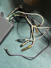 Cargar imagen en el visor de la galería, 135 150 175 200 hp Mercury 41470a22 Oil Injection Warning Unit two stroke