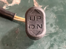 Cargar imagen en el visor de la galería, BF 50 40 HP Honda 35640-ZV5-824 POWER TILT SWITCH without stay Four Stroke 2000-2007+