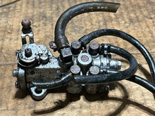 Cargar imagen en el visor de la galería, 40 50 hp Tohatsu Nissan 3T5090000 OIL PUMP two stroke TLDI