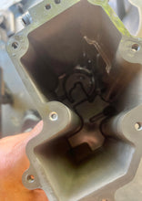 Load image into Gallery viewer, vf 90 75 hp Yamaha 6FP-14180-00-00 vst FLOAT CHAMBER ASSY 2017-2022 four stroke 6FP-13910-00-00 FUEL PUMP ASSY