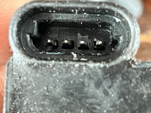 Cargar imagen en el visor de la galería, 125-30 hp Mercury ignition coil 827509A10 CDM MODULE 827509A09 Two Stroke 4” boot cord 4-pin