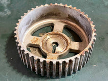 Load image into Gallery viewer, f 90 hp Yamaha  GEAR DRIVEN PULLEY 67F-11537-00-00 four stroke 2003-2017 some compatibility75 80 100 115 hp