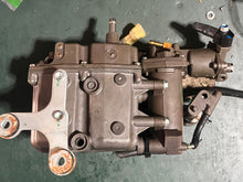 Load image into Gallery viewer, BF 135 150 hp Honda VST Vapor Separator Tank with Pump TESTED 2004+ VST 16730-ZY6-023 -033 -043 -063 - 16017-ZY6-023 FUEL PUMP MSDS 2004-up Four Stroke outboard
