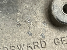 Cargar imagen en el visor de la galería, sold july2025—-Force LOWER UNIT up-and-down-to-shift 20”