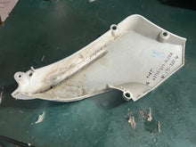 Cargar imagen en el visor de la galería, BF 200 225 175 hp Honda 63736-ZY3-A12ZA LOWER MOUNTING COVER left PORT Extension case 2006-up