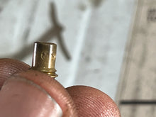 Cargar imagen en el visor de la galería, 115 hp Johnson Evinrude 0439208 436798 CARBURETOR BODY, 334961 BOWL, #69D JET two stroke