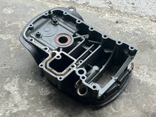 Lade das Bild in den Galerie-Viewer, sold ebay aug2025————DF 140 115 hp Suzuki 51110-90821-0EP 51110-90810-0EP ENGINE HOLDER 2001-2011 four stroke