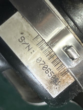 Cargar imagen en el visor de la galería, 135 - 300 hp Evinrude e-tec 5007849 OIL PUMP 0586860 PRESSURE SENSOR two stroke