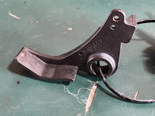 Lade das Bild in den Galerie-Viewer, 8 HP Mercury 421592 THROTTLE LEVER INTERLOCK, 421631 Control LEVER, 421662 ACTUATOR oem TWO STROKE