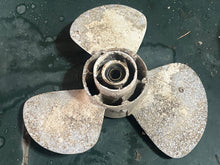 Cargar imagen en el visor de la galería, t 9.9 hp Yamaha PROPELLER 3X11-3/4"X9-1/4"-R) 6G8-45947-00-EL four stroke 1994-2006 T9.9ELRT