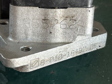 Load image into Gallery viewer, 135 150 hp Mercury OIL PUMP 855762 two stroke DFI OPTIMAX Two Stroke