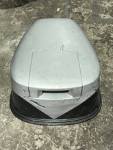 Cargar imagen en el visor de la galería, 115 HP Yamaha Cowling engine cover 6E5-42610-41-EK two stroke 84-89 nla outboard