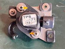 Cargar imagen en el visor de la galería, BROKEN ARM 50 40 hp Tohatsu Nissan tps THROTTLE POSITION SENSOR 3T5101100 two stroke 2002-2018 PARTS ONLY