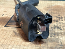 Load image into Gallery viewer, broke——f 115 hp Yamaha 68V-82310-00-00 IGNITION COIL 1 2000-2022 four stroke 10” cord