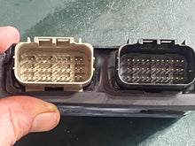 Load image into Gallery viewer, DF 150 hp Suzuki ECU Control Unit 33920-96LG0 F8T59073 -600 hrs four stroke 2020