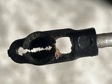 Cargar imagen en el visor de la galería, 150 hp Mercury 6 cylinder 3 carb link arm