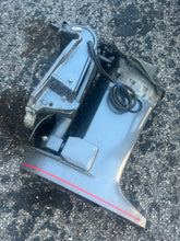 Lade das Bild in den Galerie-Viewer, 200 175 150 hp Yamaha CLAMP BRACKETS 6G5-43111-02-8D 6G5-43112-02-4D, SWIVEL BRACKET 6G5-43311-00-8D, 25” STEERING BRACKET ARM 6E5-42510-25-8D, 25” UPPER CASING 6E5-45111-23-8D, Two-wire PTT 6G5-43800-06-4D two stroke compatible most 1999-2012