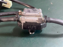 Cargar imagen en el visor de la galería, 40 30 50 60 hp Mercury 899106T01 FUEL PUMP & FUEL FILTER 879884T with hoses Four Stroke EFI 2008