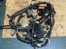 Charger l'image dans la galerie, DF 50 60 hp Suzuki 36610-88LE0 WIRING engine HARNESS 2015 df50avt