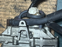 Load image into Gallery viewer, f 115 hp Yamaha 68V-14180-01-00 vst FUEL FLOAT CHAMBER ASSY with pump 2000-2011 Four Stroke