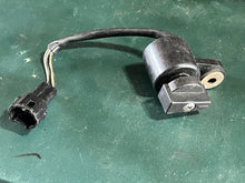 Cargar imagen en el visor de la galería, DT 140 115 hp Suzuki IGNITION TIMING SWITCH ASSY 37920-87D00 tps NLA electrical Two Stroke 1986-1990