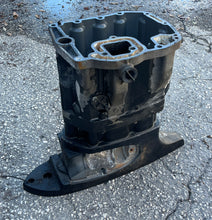 Load image into Gallery viewer, DF 140 115 100 90 hp Suzuki 11501-90J04-0EP OIL PAN 20” DRIVE SHAFT HOUSING 52111-90J12-0EP 2002-2014