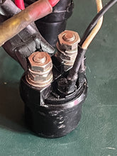 Cargar imagen en el visor de la galería, 2 Hitachi MS5C-351 RELAYS 12 volt SOLENOIDS two stroke outboard