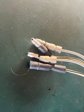 Cargar imagen en el visor de la galería, BF 50 40 hp Honda 31750-ZW4-013 VOLTAGE RECTIFIER REGULATOR 2005-2007+