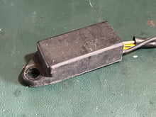 Cargar imagen en el visor de la galería, DT 115 140 65 54 hp Suzuki LOW OIL WARNING RESET 37875-94630 37875-94620 two stroke 1986