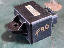 Cargar imagen en el visor de la galería, f 90 hp Yamaha FUEL RELAY 8-pin 60E-81950-00-00 four stroke 2006 compatible 50 - 250 hp