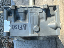 Cargar imagen en el visor de la galería, BF 150 hp Honda CYLINDER HEAD 06122-ZY6-040ZA four stroke 2007-up