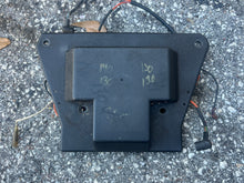 Cargar imagen en el visor de la galería, 140 120 125 hp Evinrude Johnson POWER PACK cdi 0583489 two stoke looper v4 1988-2001
